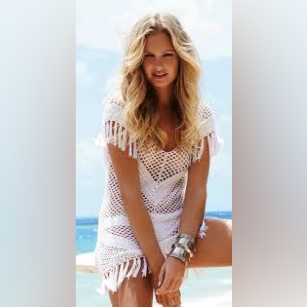 NWOT Melissa Odabash RiRi white coverup